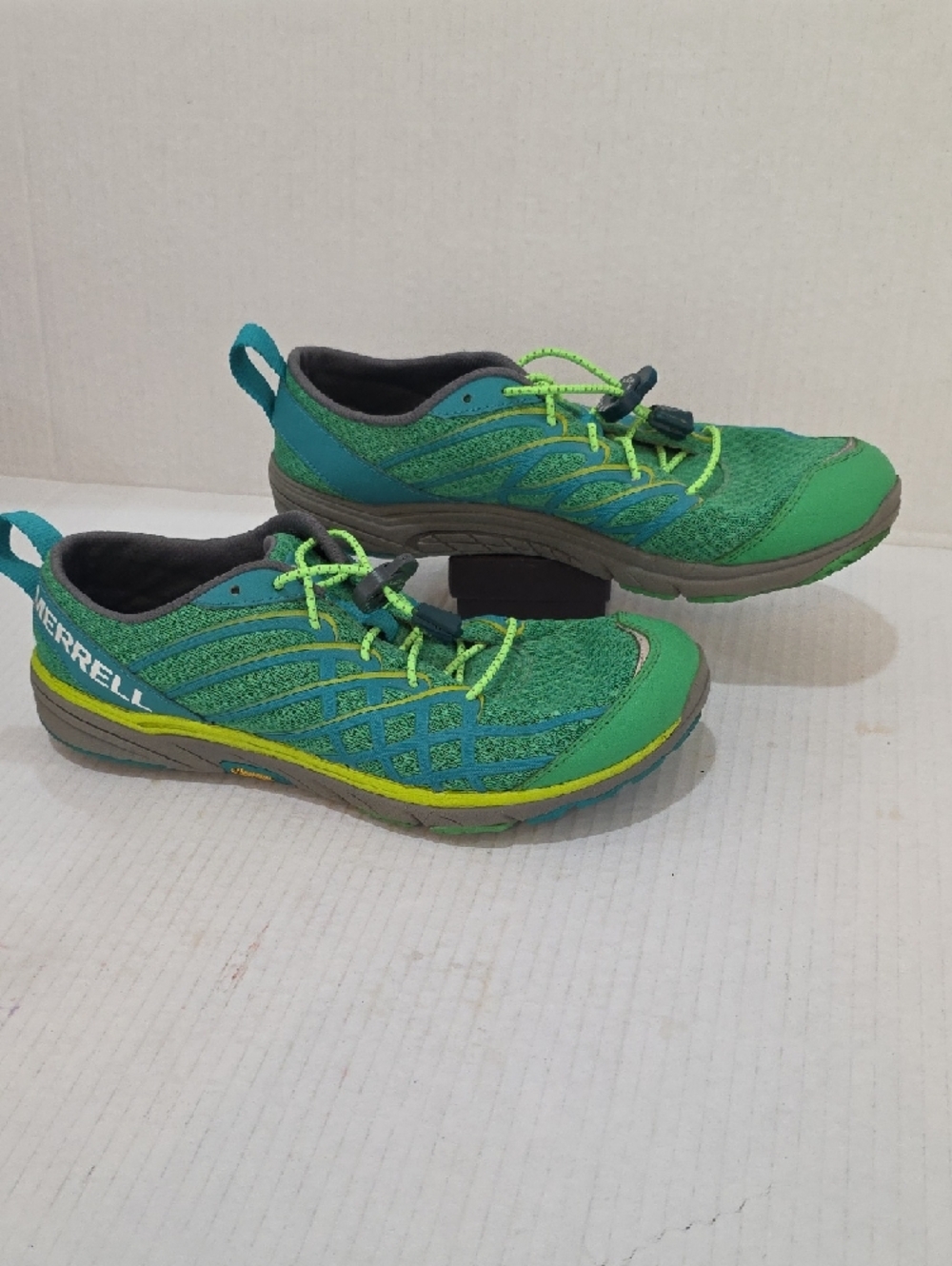 Merrell  Barefoot Vibram Womens Green and Teal Trail Sneakers Size 9 - Picture 2 of 10